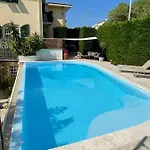 Casa Milena Elegante Dimora Con Piscina E Parcheggio Privati * Albissola Marina