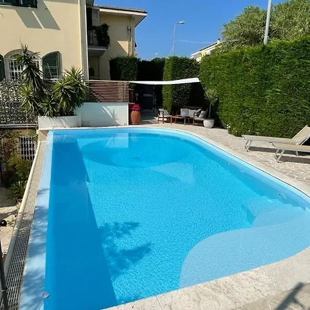 Casa Milena Elegante Dimora Con Piscina E Parcheggio Privati * Albissola Marina