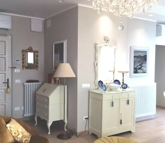 Casa Milena Elegante Dimora Con Piscina E Parcheggio Privati * Albissola Marina