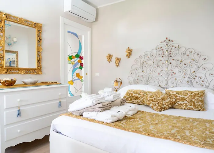 Lejlighed Casa Milena Elegante Dimora Con Piscina E Parcheggio Privati Albissola Marina