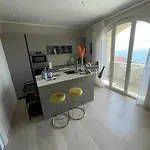 Casa Milena Elegante Dimora Con Piscina E Parcheggio Privati Apartament *