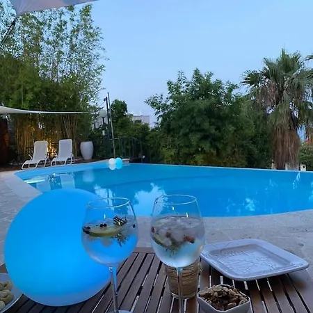 Casa Milena Elegante Dimora Con Piscina E Parcheggio Privati *