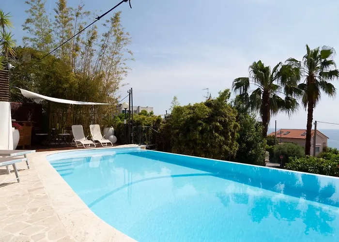 Casa Milena Elegante Dimora Con Piscina E Parcheggio Privati *