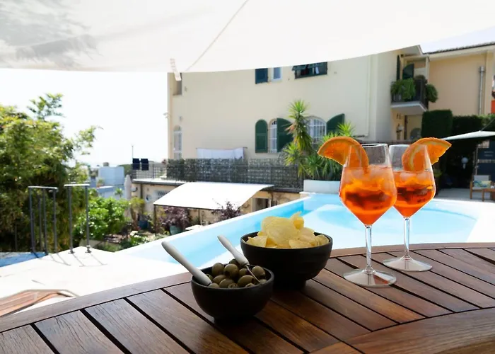 Casa Milena Elegante Dimora Con Piscina E Parcheggio Privati Διαμέρισμα
